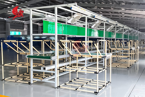 Bàn thao tác kết hợp băng chuyền sản xuất cach-chon-ban-thao-tac-theo-nganh-san-xuat 11.jpg (276 KB)